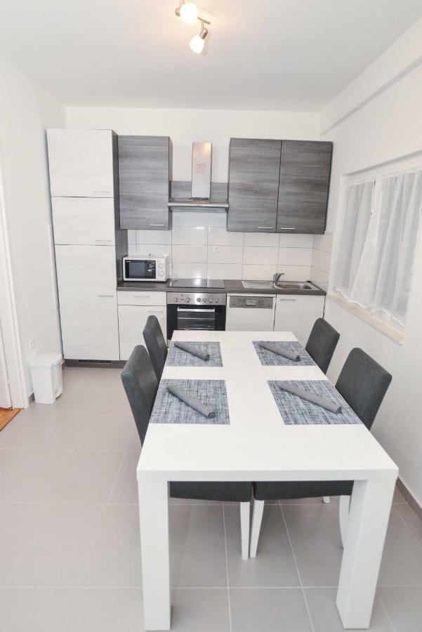 Luxury Apartments Boduja Sukošan Екстериор снимка