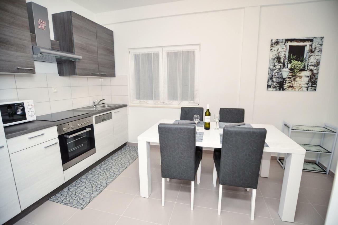 Luxury Apartments Boduja Sukošan Екстериор снимка